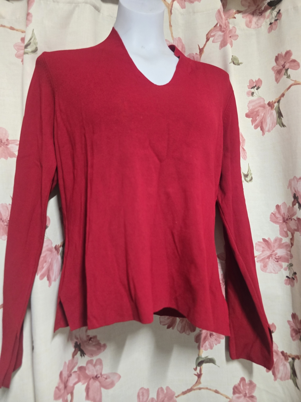 august silk Bright Red V-Neck Long Sleeve Tee
